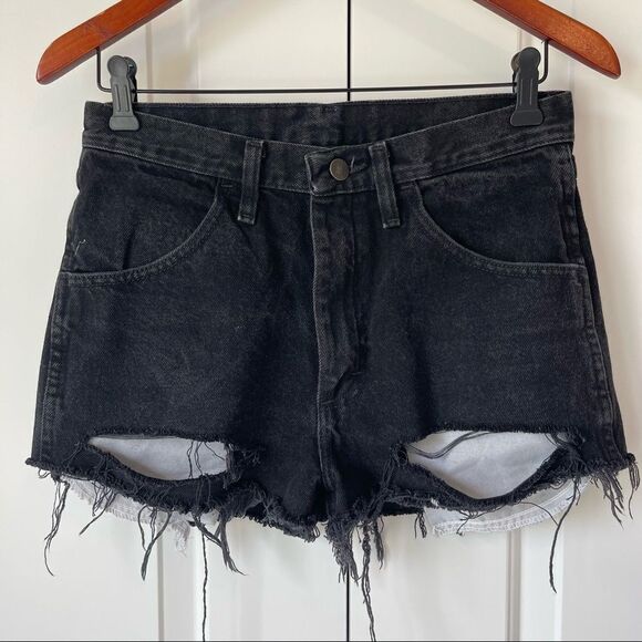 Rustler Distressed Black Jean Shorts Vintage - Picture 2 of 4